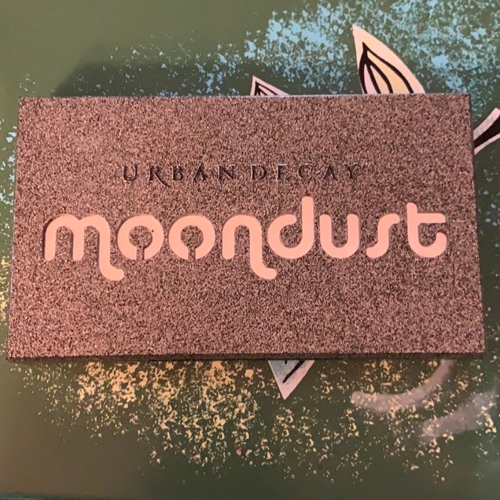 Urban Decay Moondust